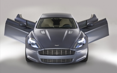 Aston-Martin_003011.jpg