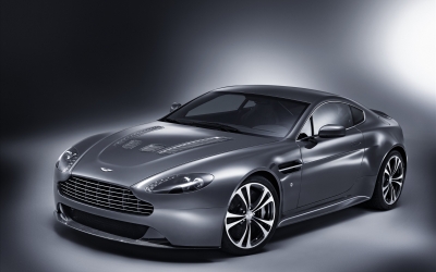 Aston-Martin_004009.jpg